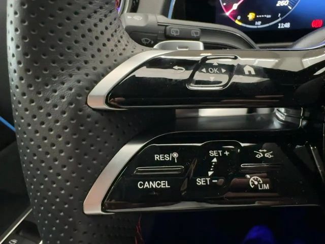 Mercedes-Benz GLB 180 AMG Line