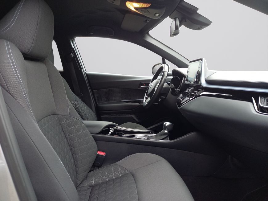 Toyota C-HR 5-deurs Plus