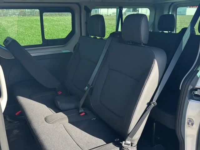 Renault Trafic Combi L2H1 Life