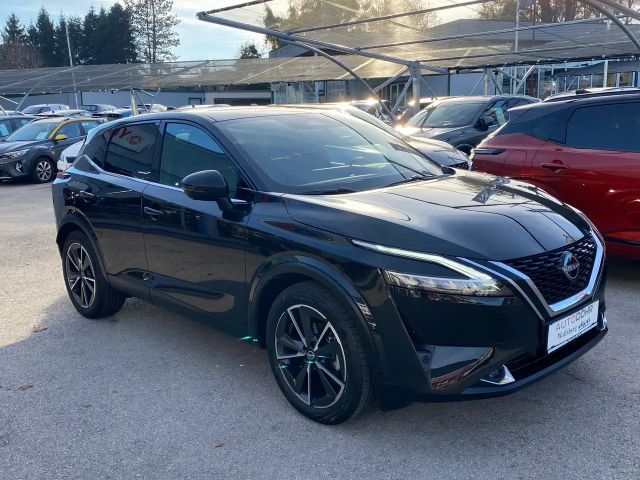 Nissan Qashqai AWD DIG-T Tekna