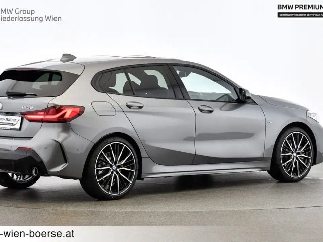 BMW 120 120d xDrive