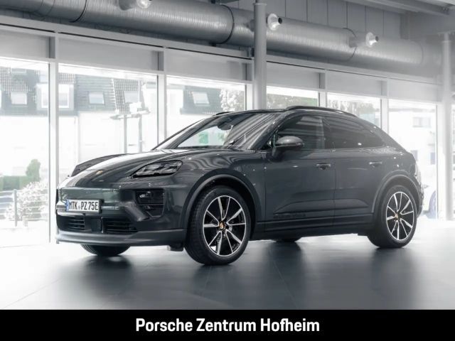 Porsche Macan 4