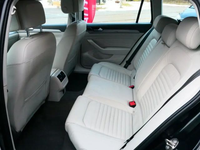 Volkswagen Passat Business Variant
