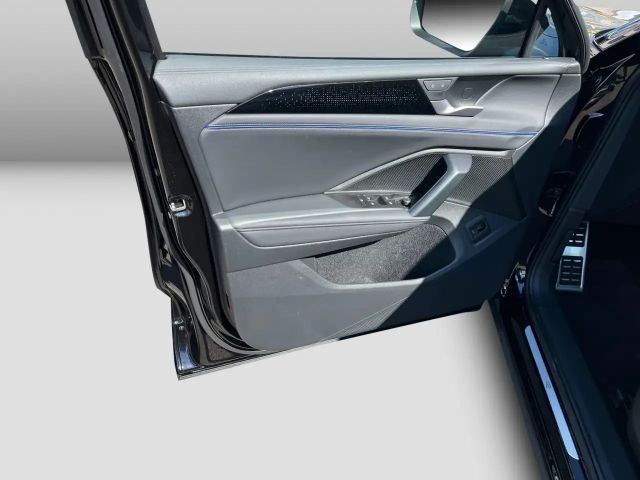 Volkswagen Tiguan 1.5 eTSI DSG IQ.Drive R-Line