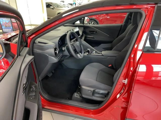 Toyota C-HR Plug-in Team D