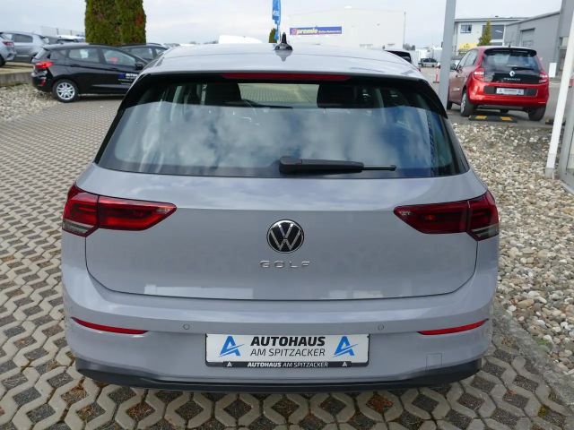 Volkswagen Golf 1.0 TSI Life