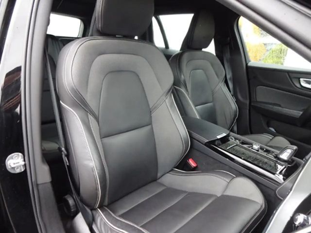 Volvo V60 AWD R-Design T6