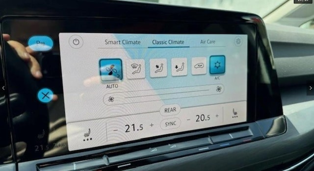 Volkswagen Golf 1.5 eTSI DSG Variant