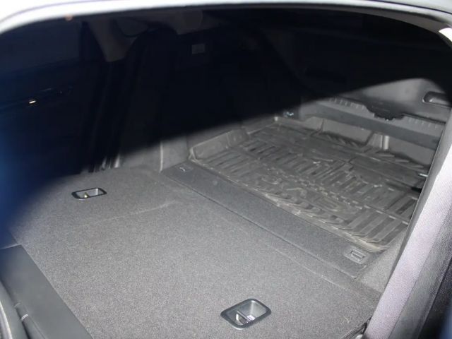 Honda Civic Advance e:HEV