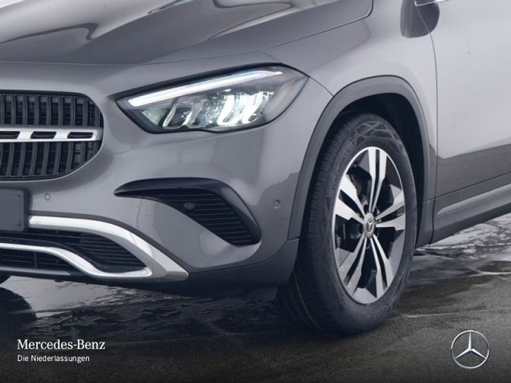 Mercedes-Benz GLA 180 Progressive