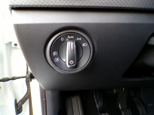 Volkswagen up! 1.0 MPI Active