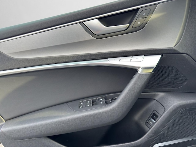 Audi S6 Avant Quattro