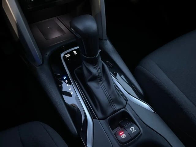 Toyota Corolla Cross Hybride Team D