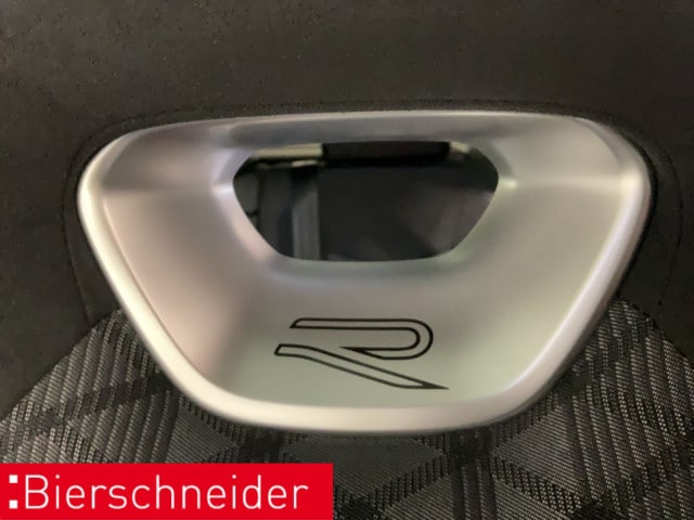 Volkswagen Tiguan Tiguan 2.0 TDI DSG 4Mo R-Line Black AHK PANO IQ HuD H/K 360