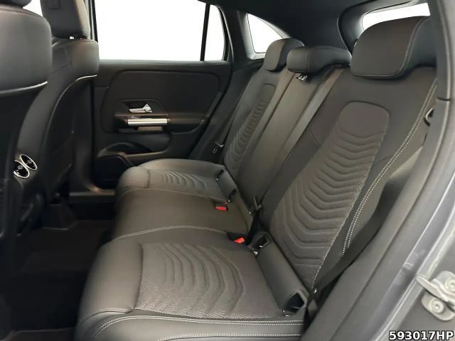 Mercedes-Benz GLA 200 Progressive