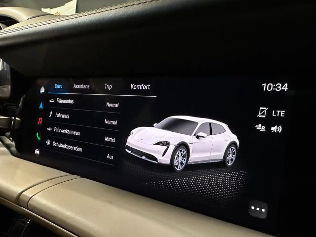 Porsche Taycan 4S Cross Turismo