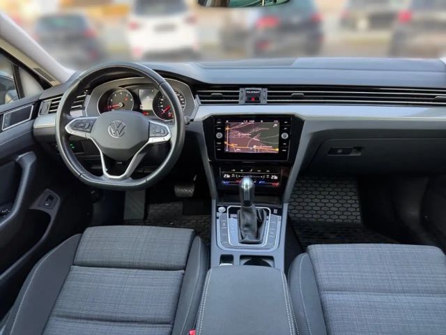 Volkswagen Passat 1.5 TSI Business DSG Variant