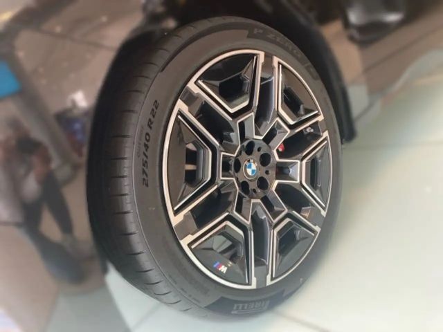BMW iX xDrive45