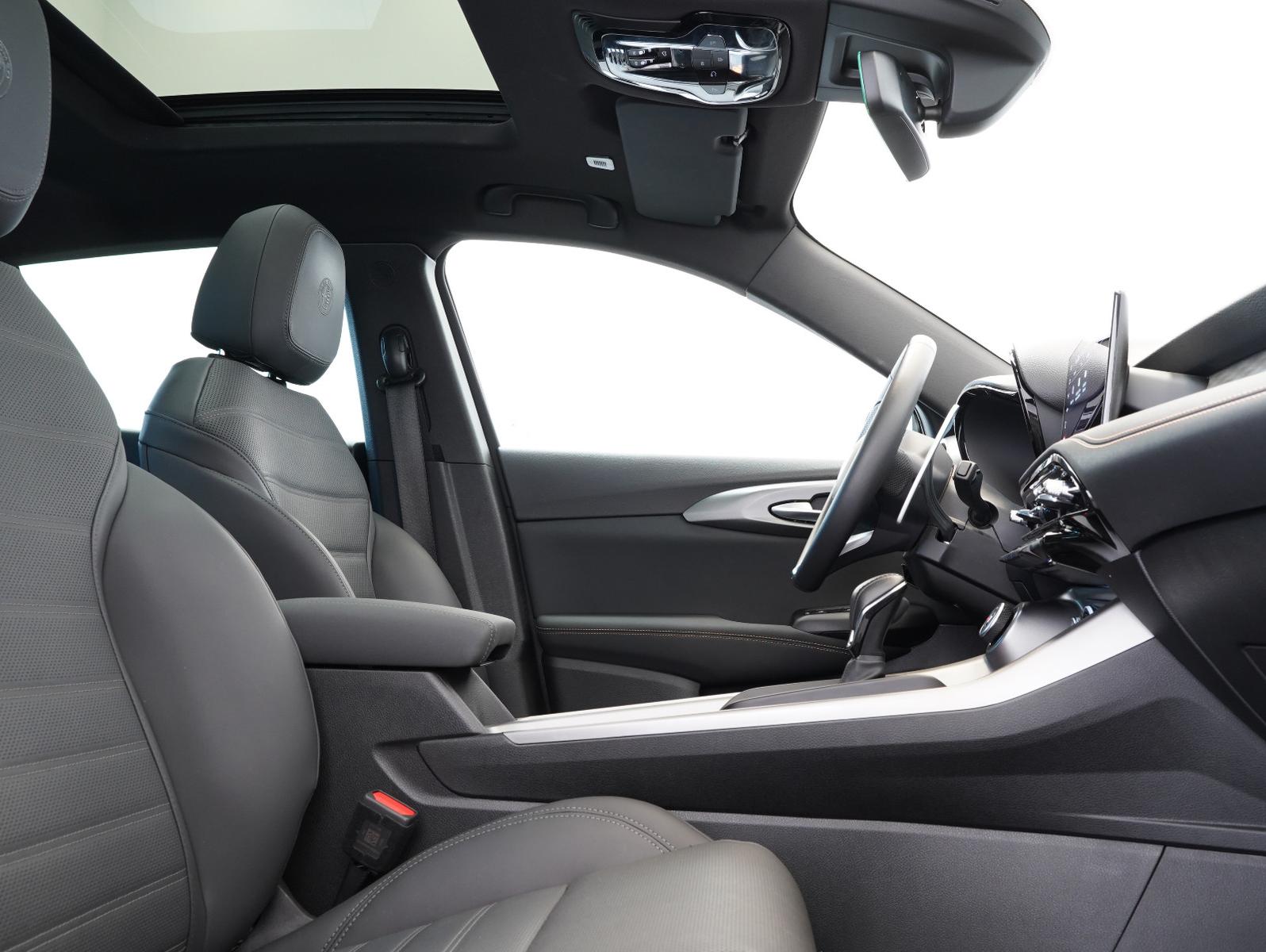 Alfa Romeo Tonale Hybrid Veloce