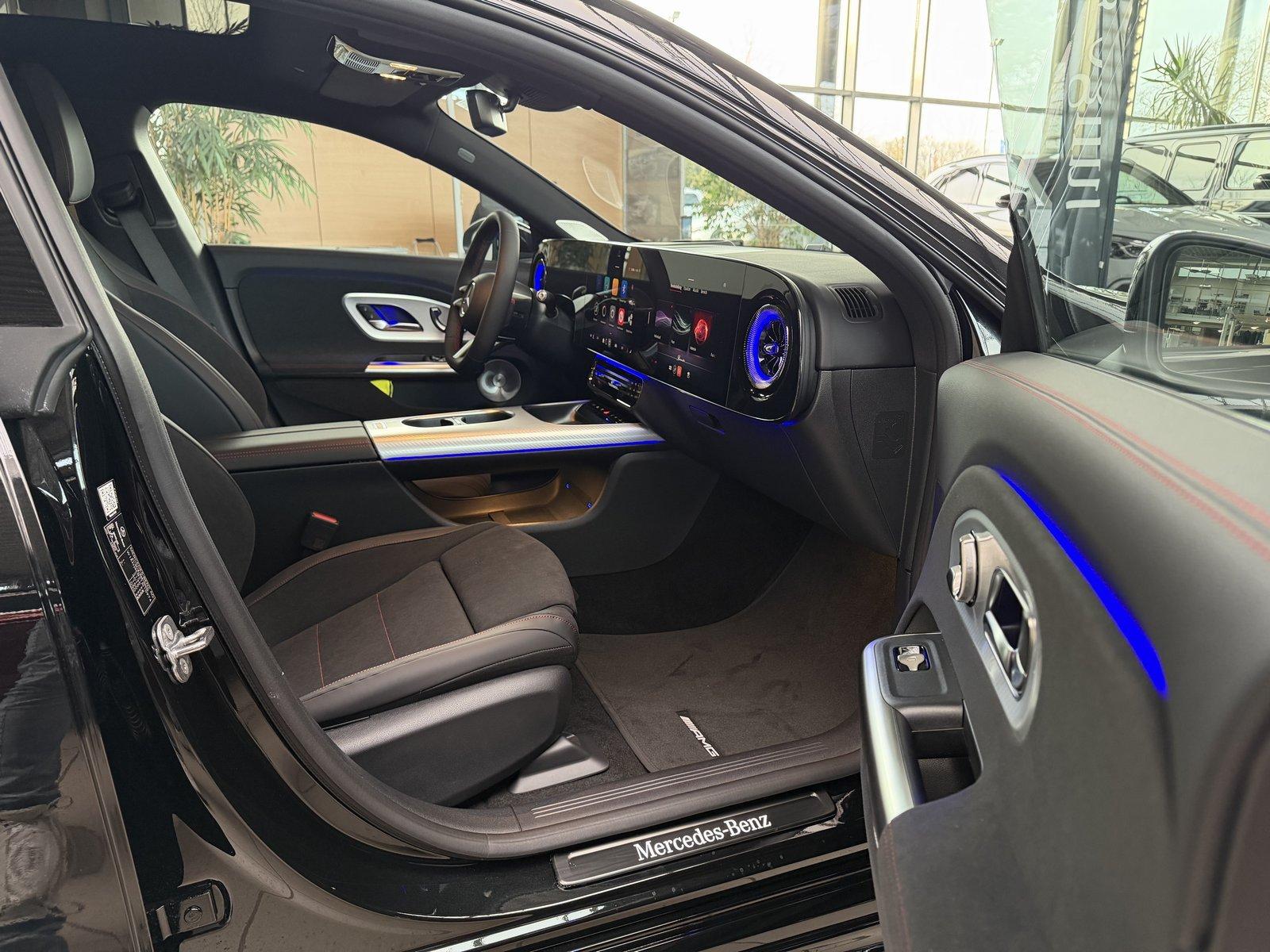 Mercedes-Benz CLA 200 AMG Line