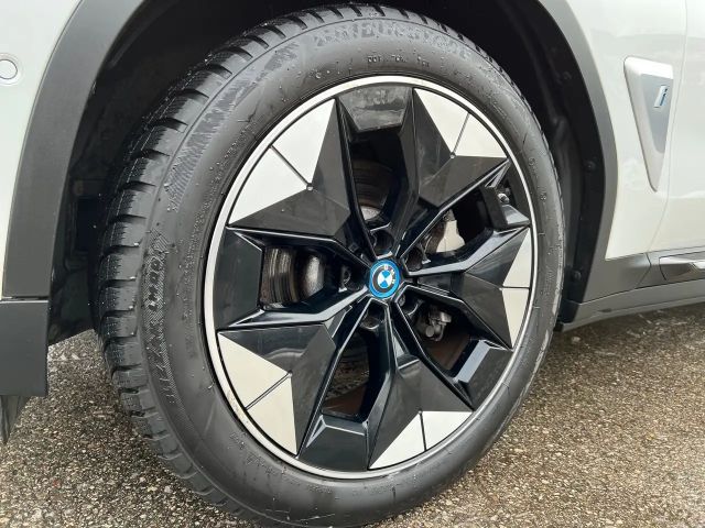 BMW iX3 Impressive iX3