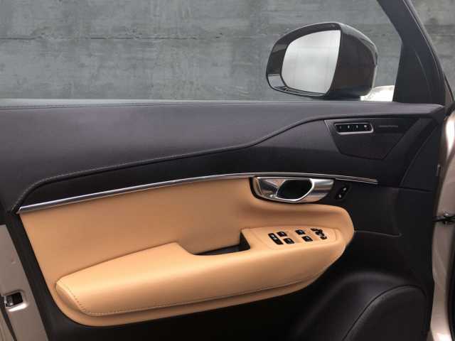 Volvo XC90 AWD Dark T8 Ultimate