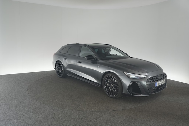 Audi A6 Avant Quattro S-Tronic