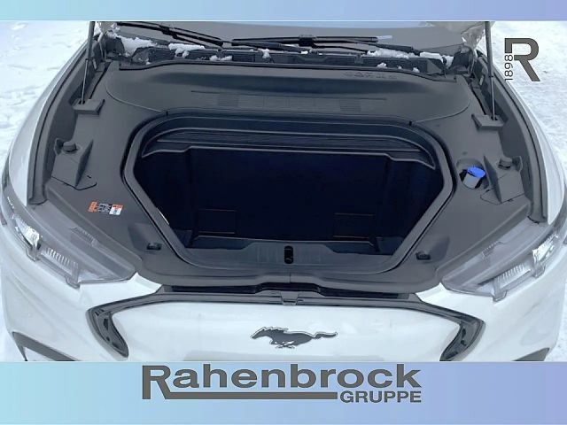 Ford Mustang Mach-E AWD Premium