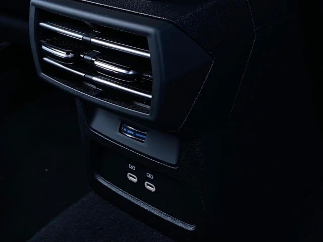 Audi A3 30 TFSI Sedan