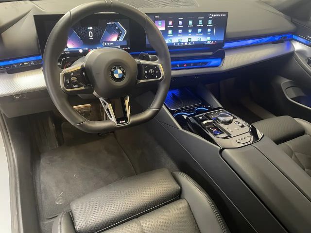 BMW 520 520d M-Sport Sedan xDrive