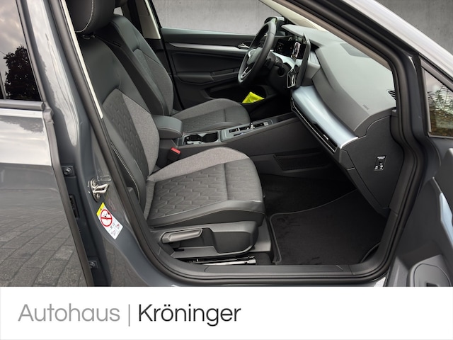 Volkswagen Golf 1.5 eTSI DSG Life