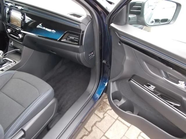 SsangYong Korando e-MOTION Bronce Keyless Wärmepumpe Kamera