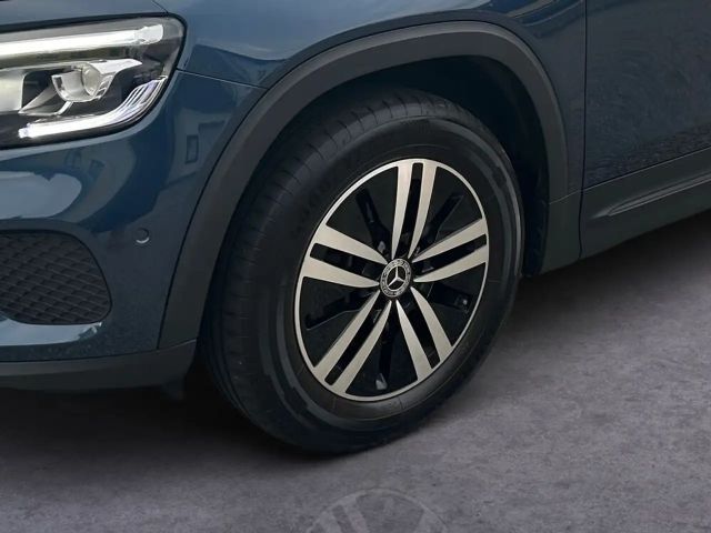Mercedes-Benz GLB 200 Advantage GLB 200 d