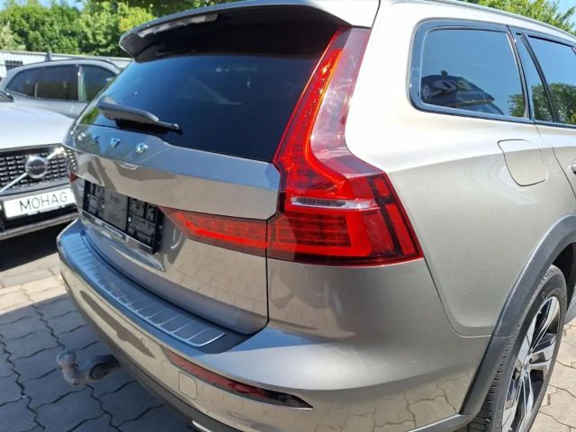 Volvo V60 Cross Country B4 Diesel *Anhängerkupplung *360 Gra