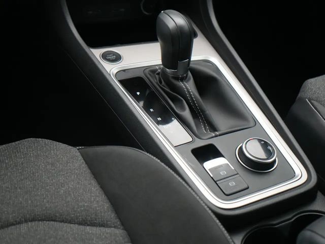 Seat Ateca Xperience ACC NAVI AHK LEDER KAM PDC LE