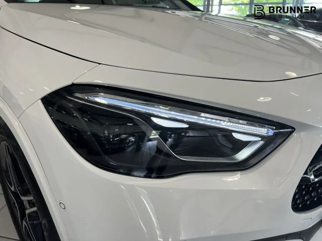 Mercedes-Benz GLA 200 AMG Line