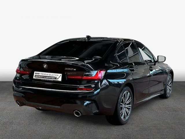 BMW 330 330e M-Sport Sedan