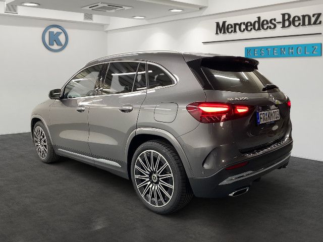 Mercedes-Benz GLA 200 AMG Line