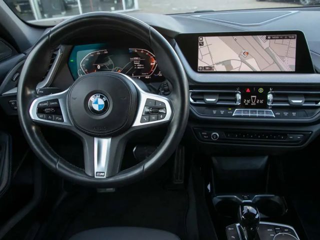 BMW 120 120d M-Sport Sedan