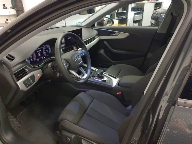 Audi A4 40 TDI Avant S-Tronic