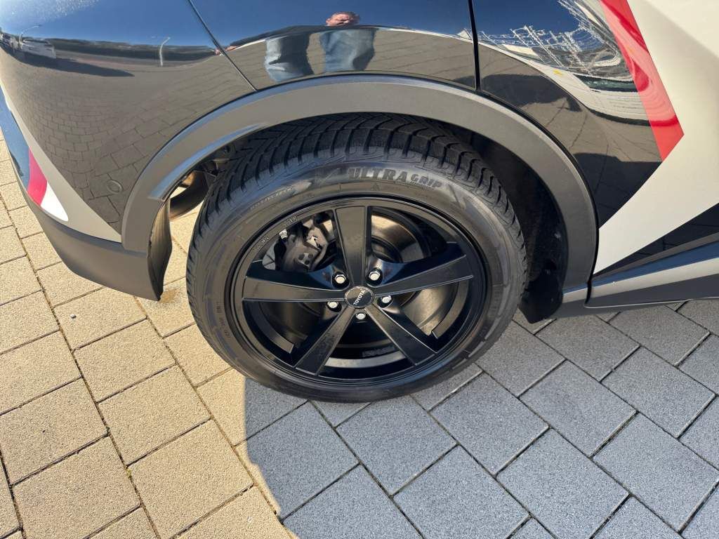 Toyota C-HR 5-deurs Plus