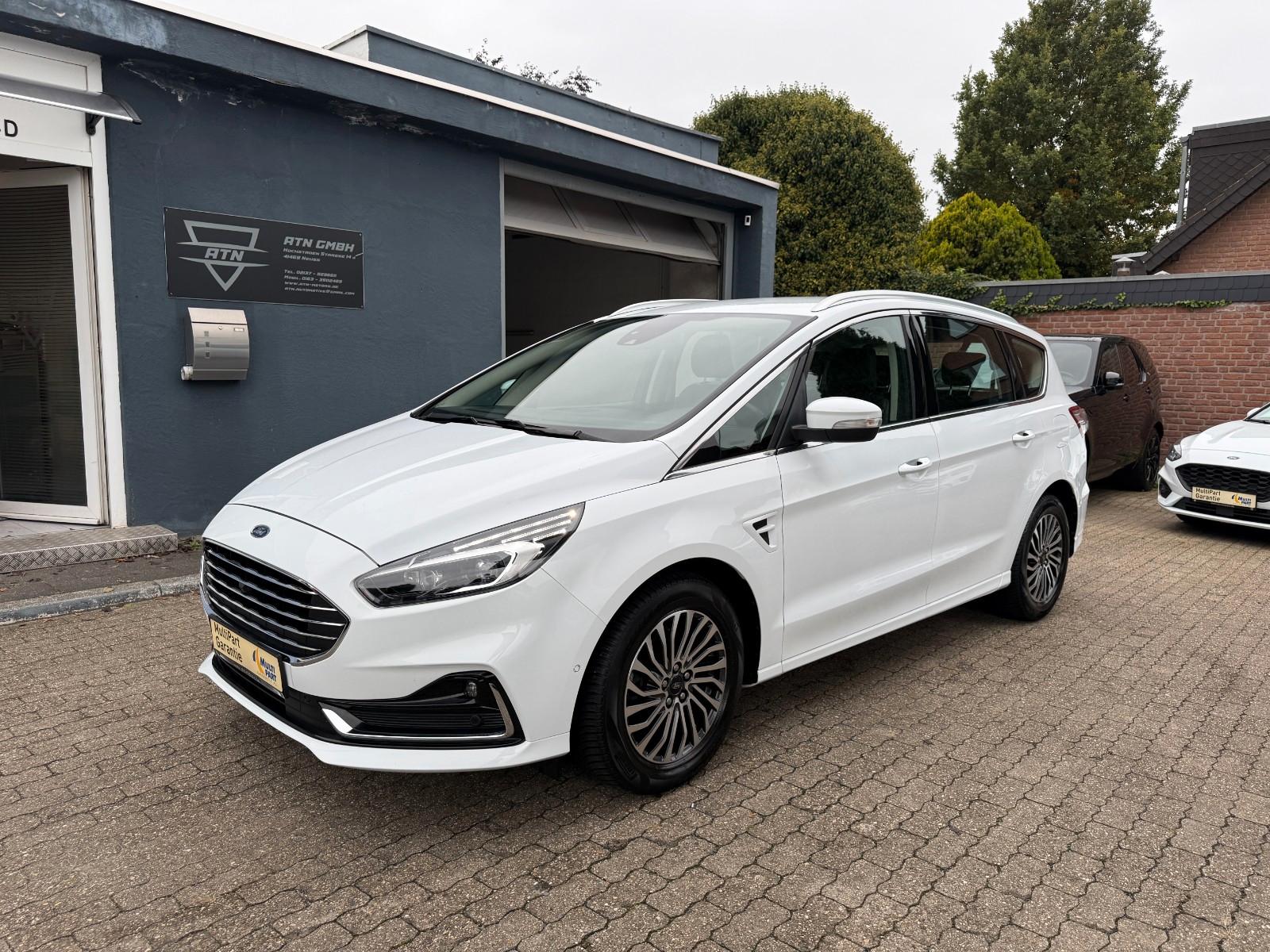 Ford S-Max Titanium