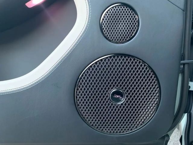 Bentley Continental GTC Hybrid V8