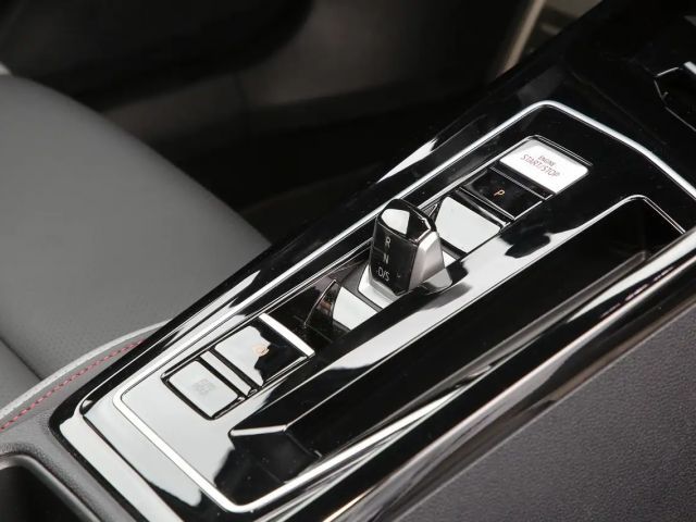 Volkswagen Golf DSG GTI