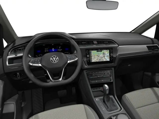 Volkswagen Touran 1.5 TSI DSG