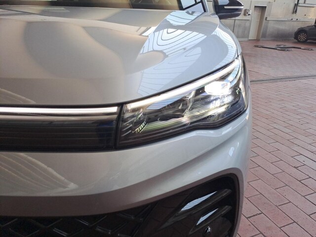 Volkswagen Tiguan DSG R-Line