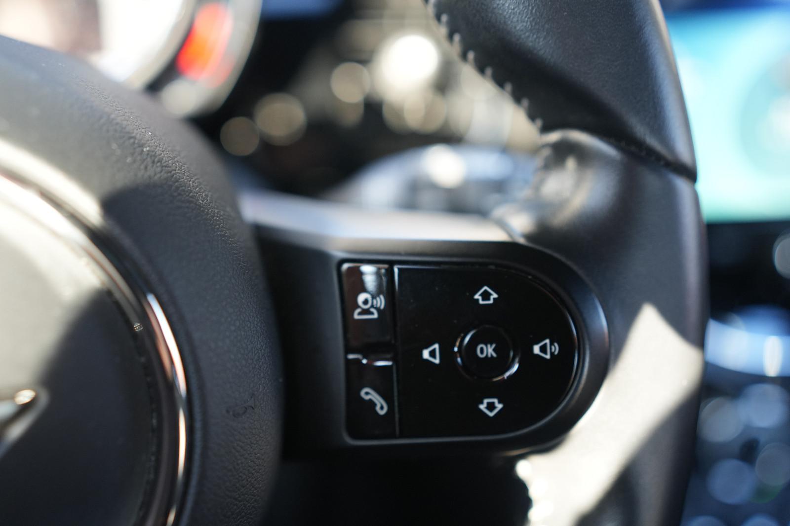 MINI Cooper John Cooper Works