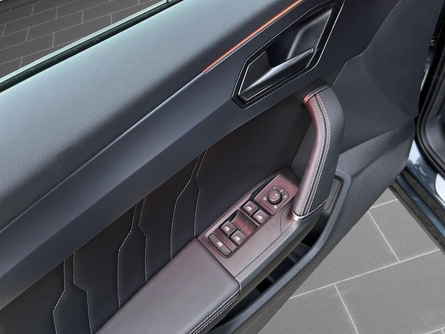 Cupra Formentor Formentor FORMEN1,4eHYBF    5T150 ML7A6