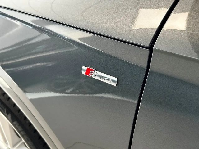 Audi Q5 55 TFSI Hybride Quattro S-Line