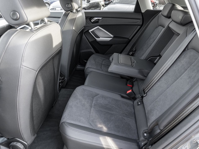 Audi Q3 35 TFSI S-Tronic